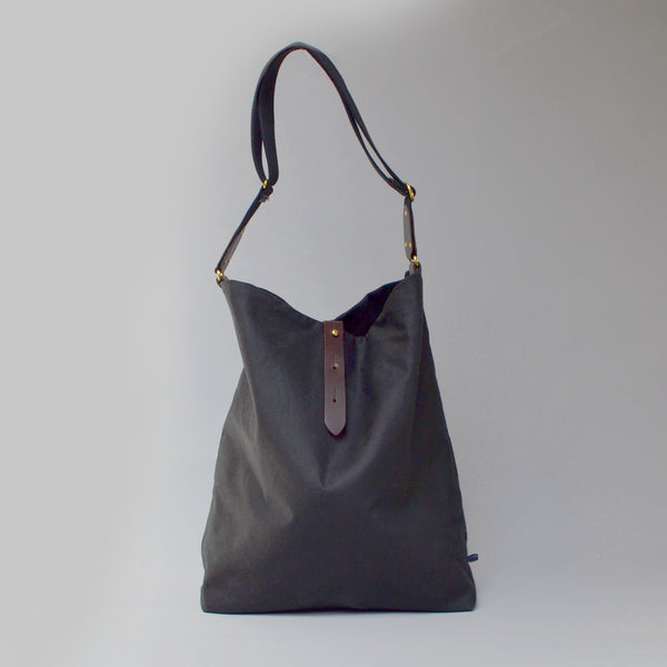 NOVA <br/> Waxed Tote Bag <br> Black